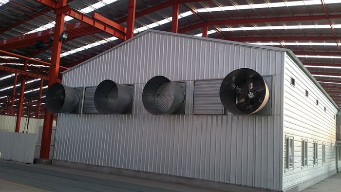 亜鉛メッキ鋼構造鶏舎